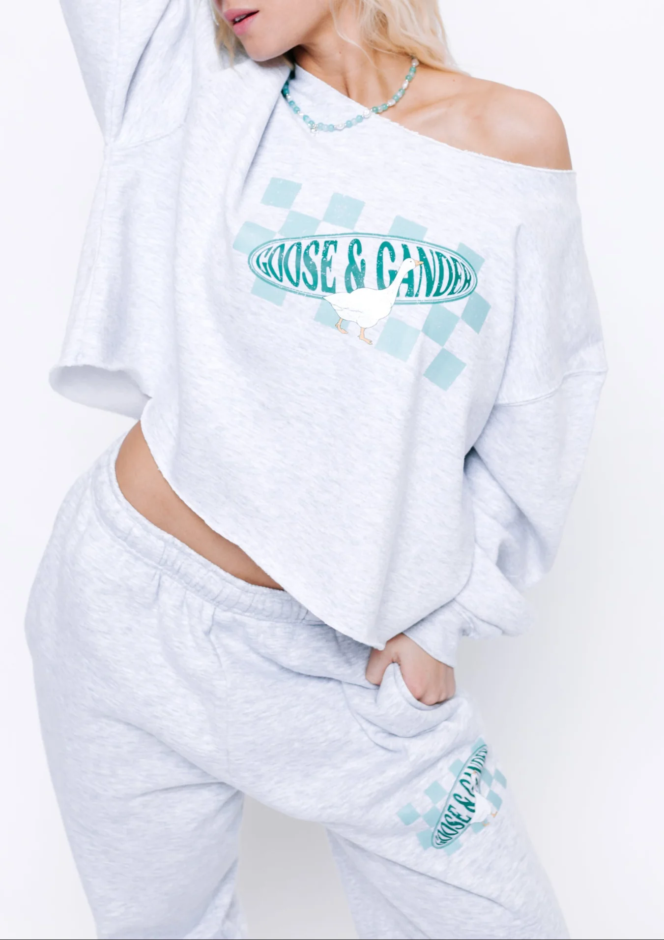 L&L Checkered Off The Shoulder Sweatshirt - Ash Grey - Image 8