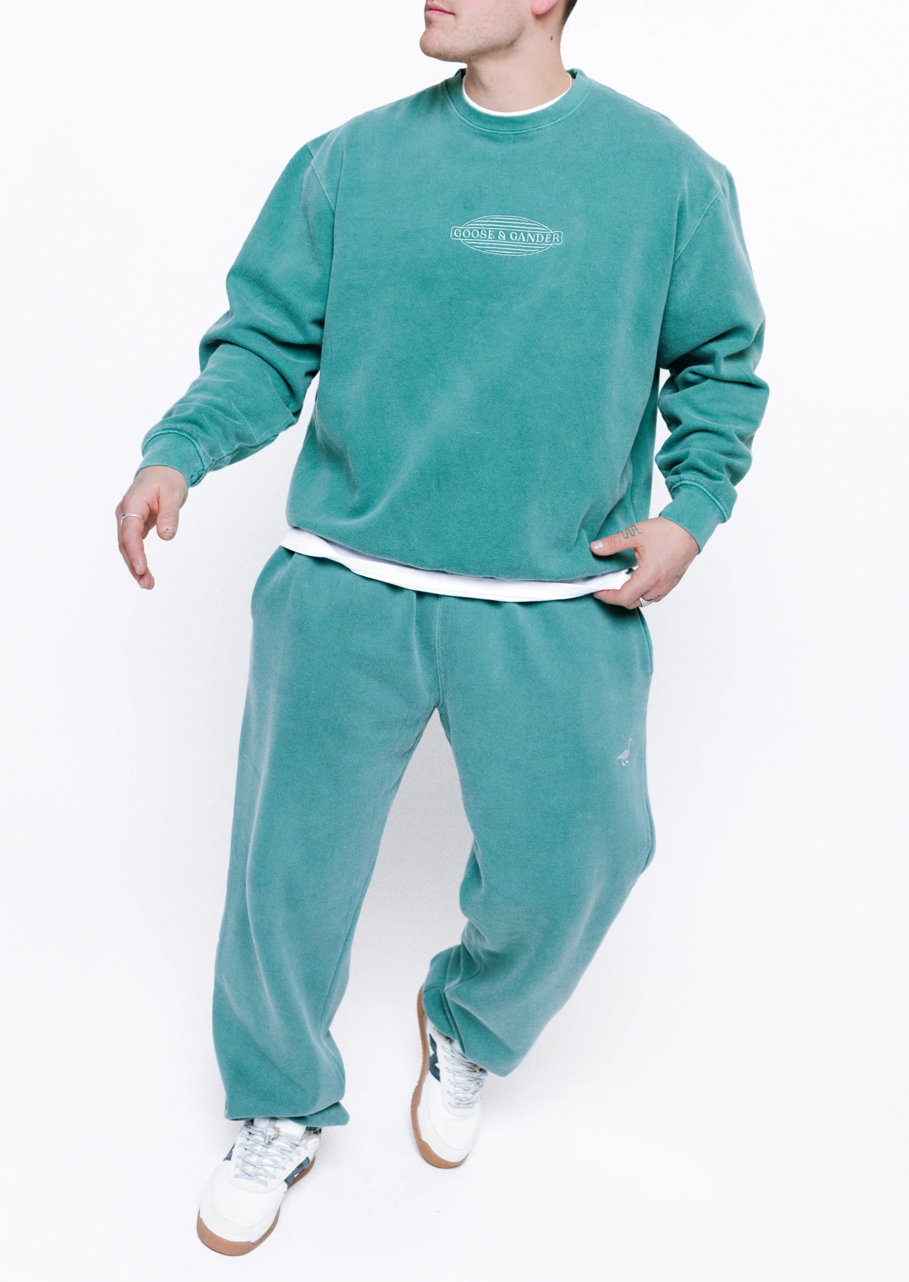 L&L Oval Embroidered Sweatshirt - Washed Green - Image 8