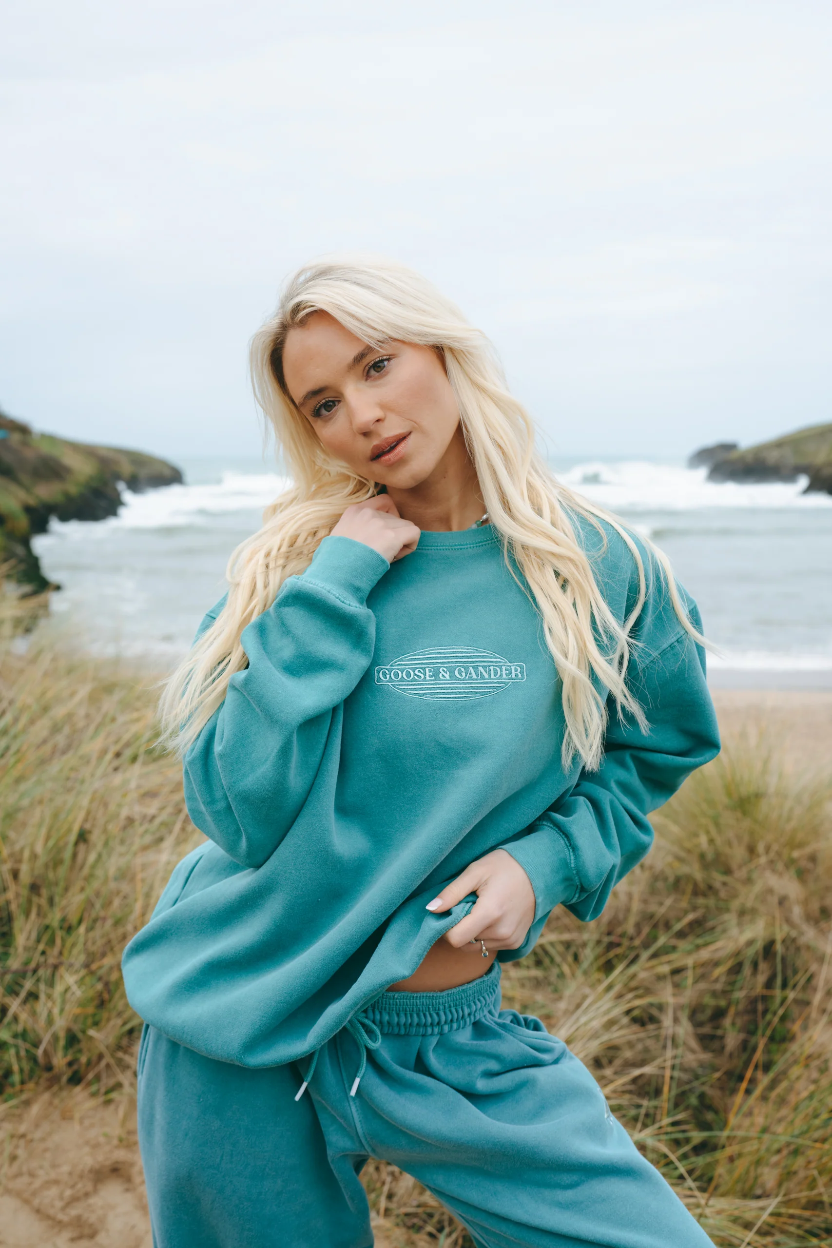 L&L Oval Embroidered Sweatshirt - Washed Green - Image 14