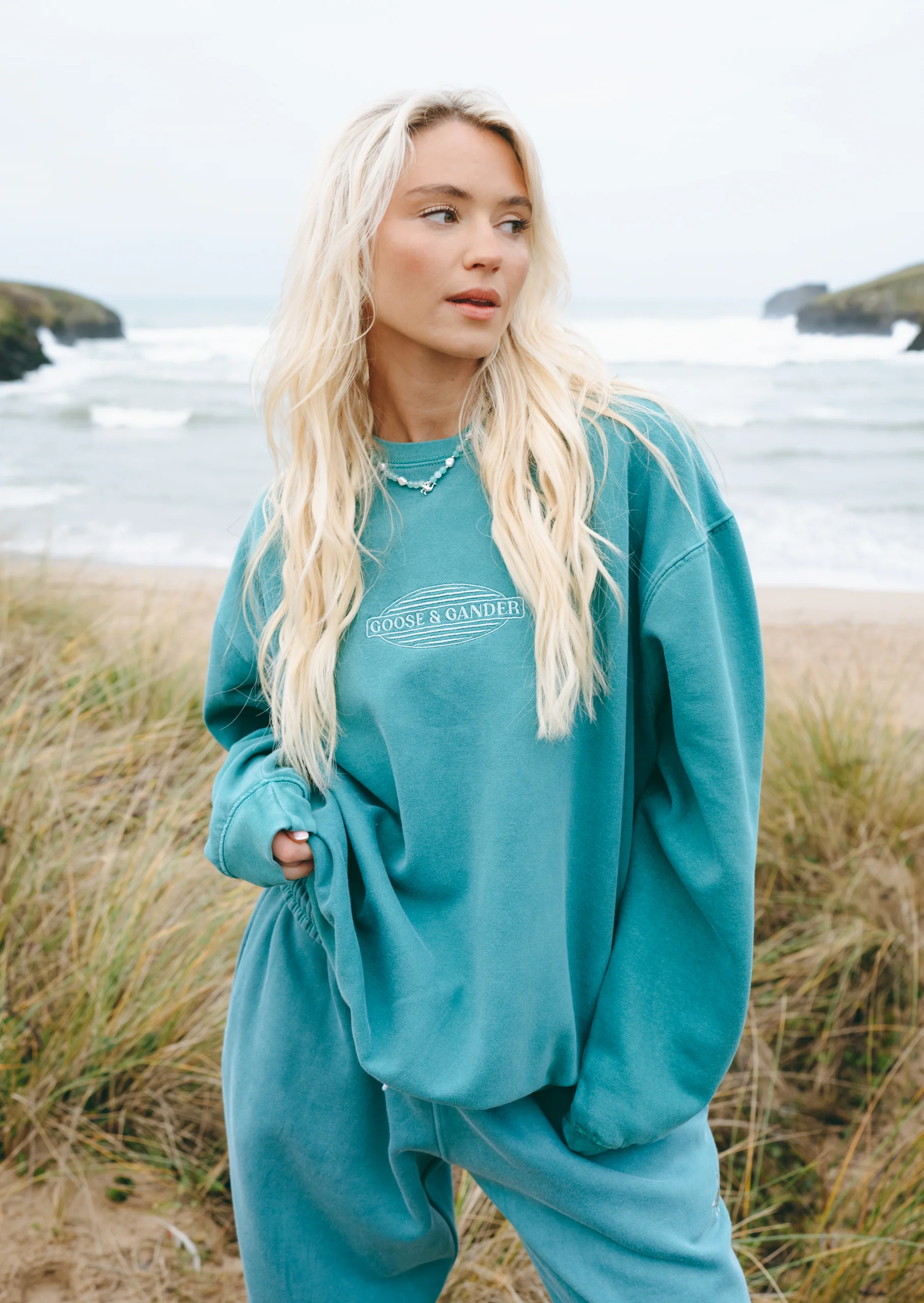 L&L Oval Embroidered Sweatshirt - Washed Green - Image 2