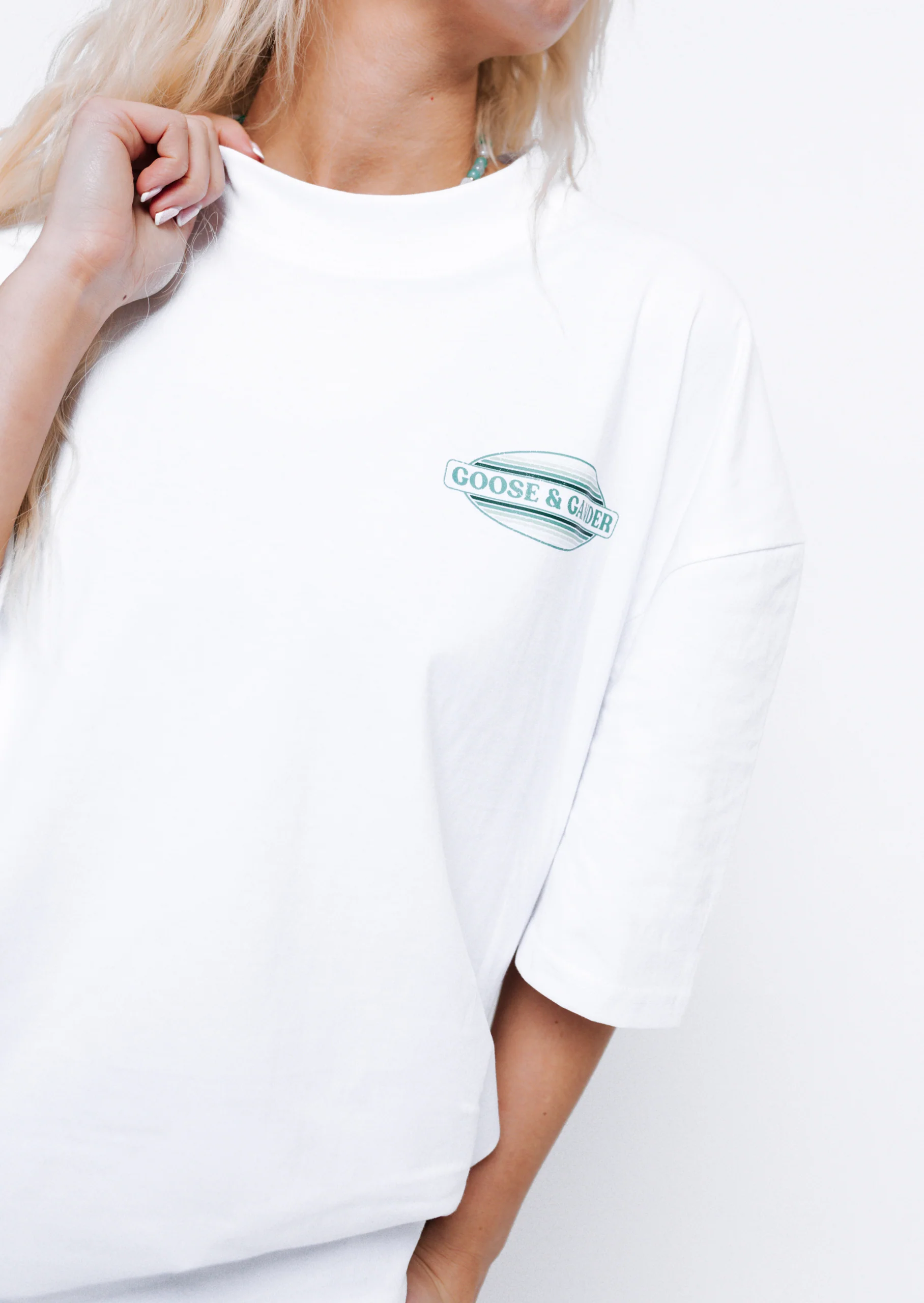 L&L Oval Printed Tee - White - Image 4
