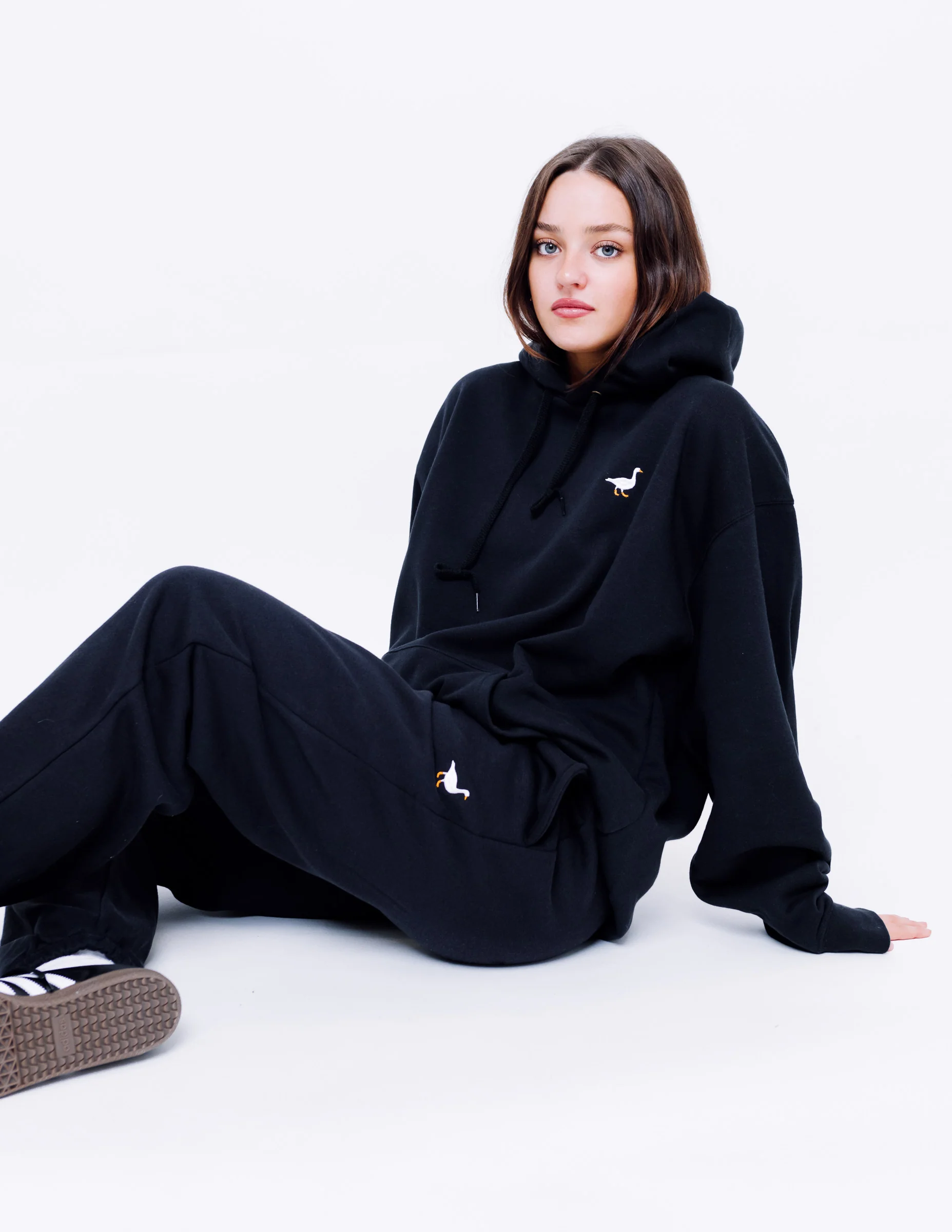 Premium Goose Hood - Black - Image 4