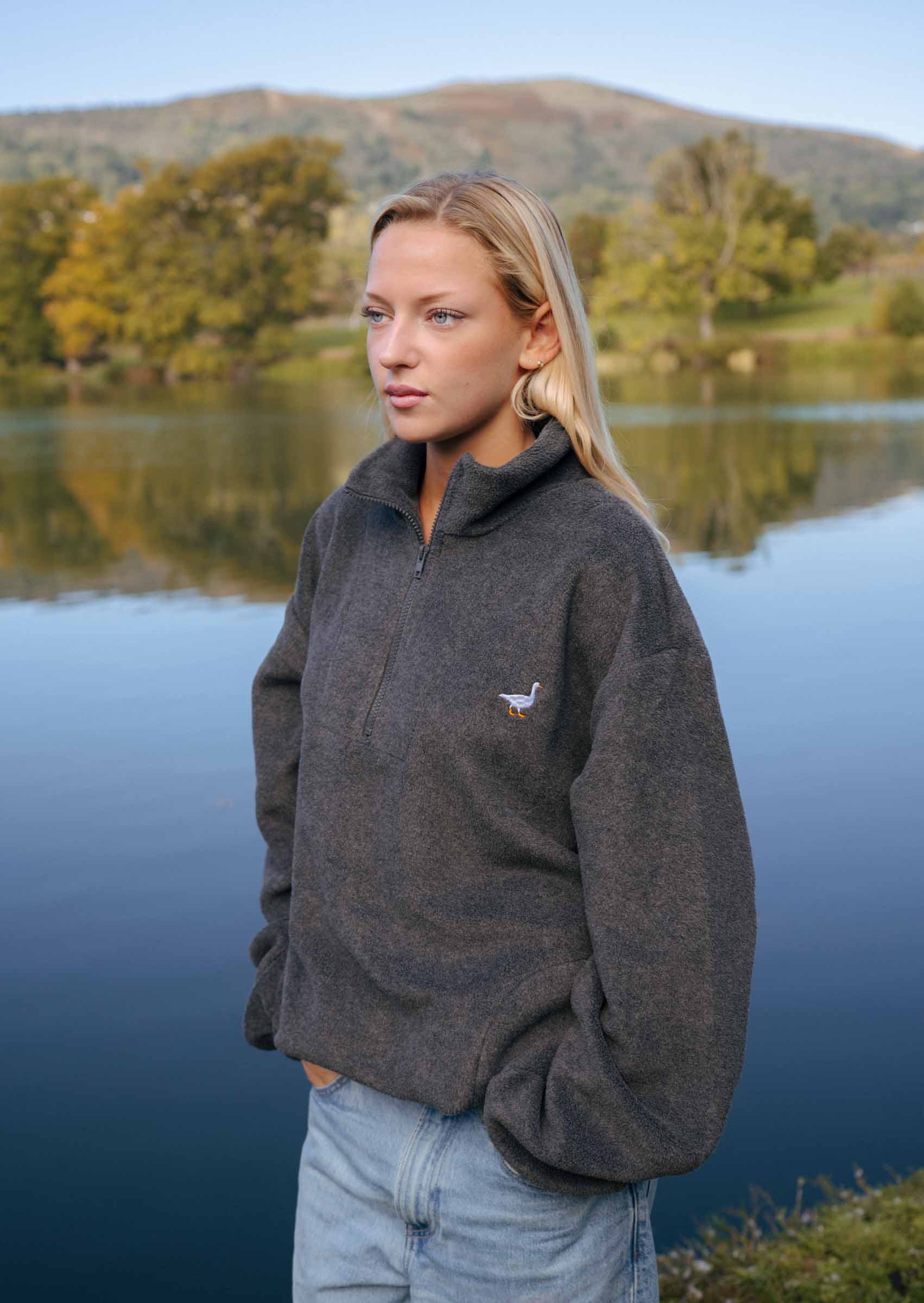 Goose 1/4 Zip Fleece - Charcoal - Image 8