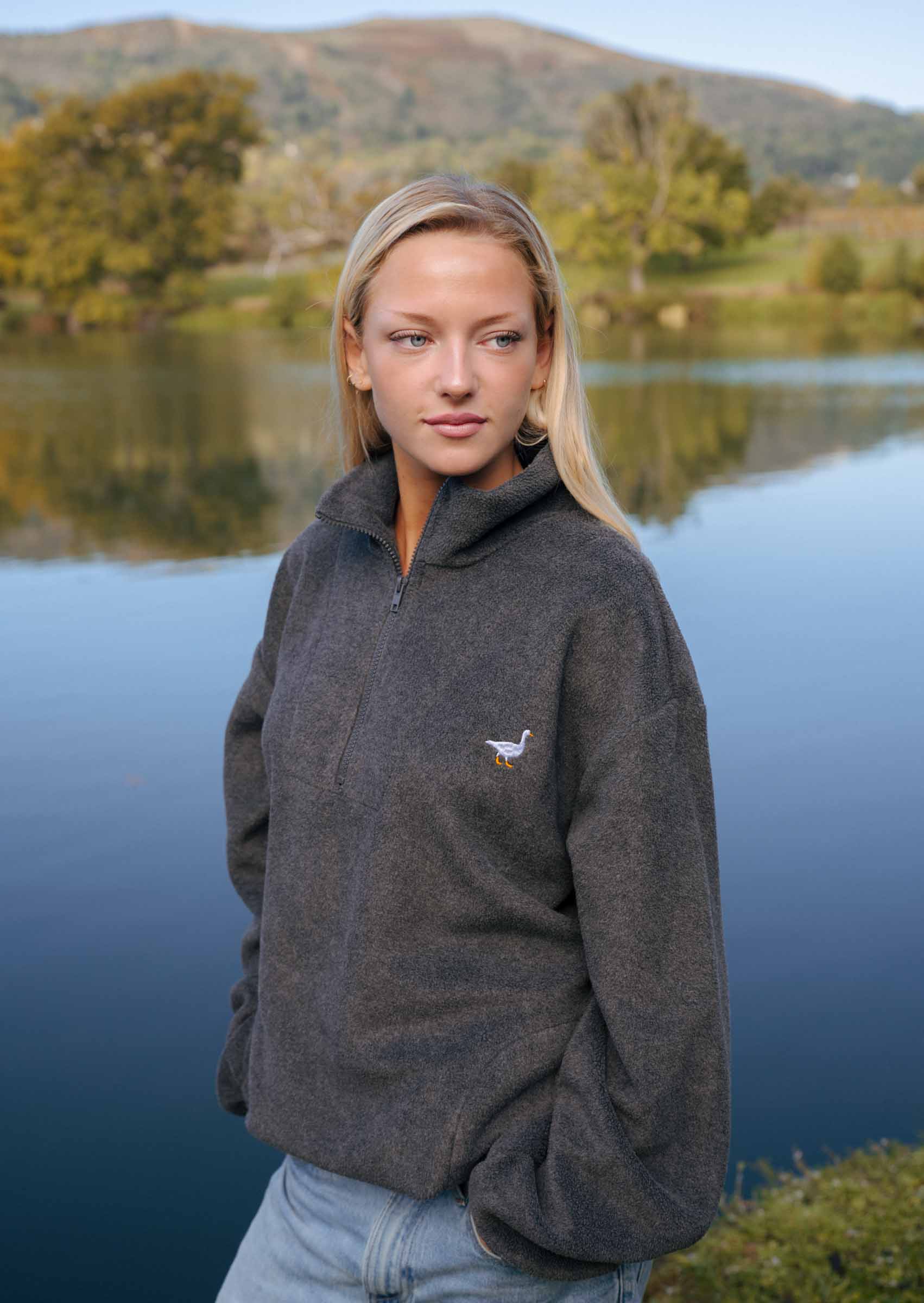 Goose 1/4 Zip Fleece - Charcoal - Image 9