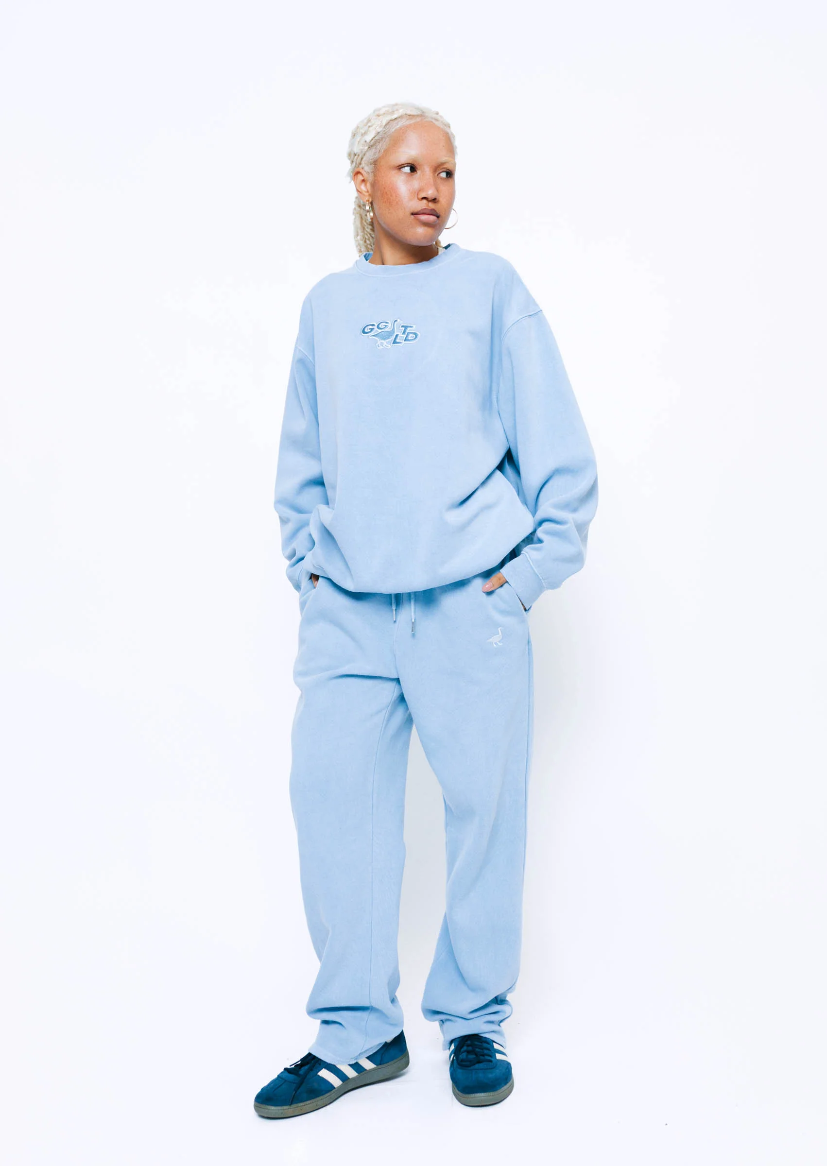 GGLTD Embroidered Sweatshirt - Washed Blue - Image 4