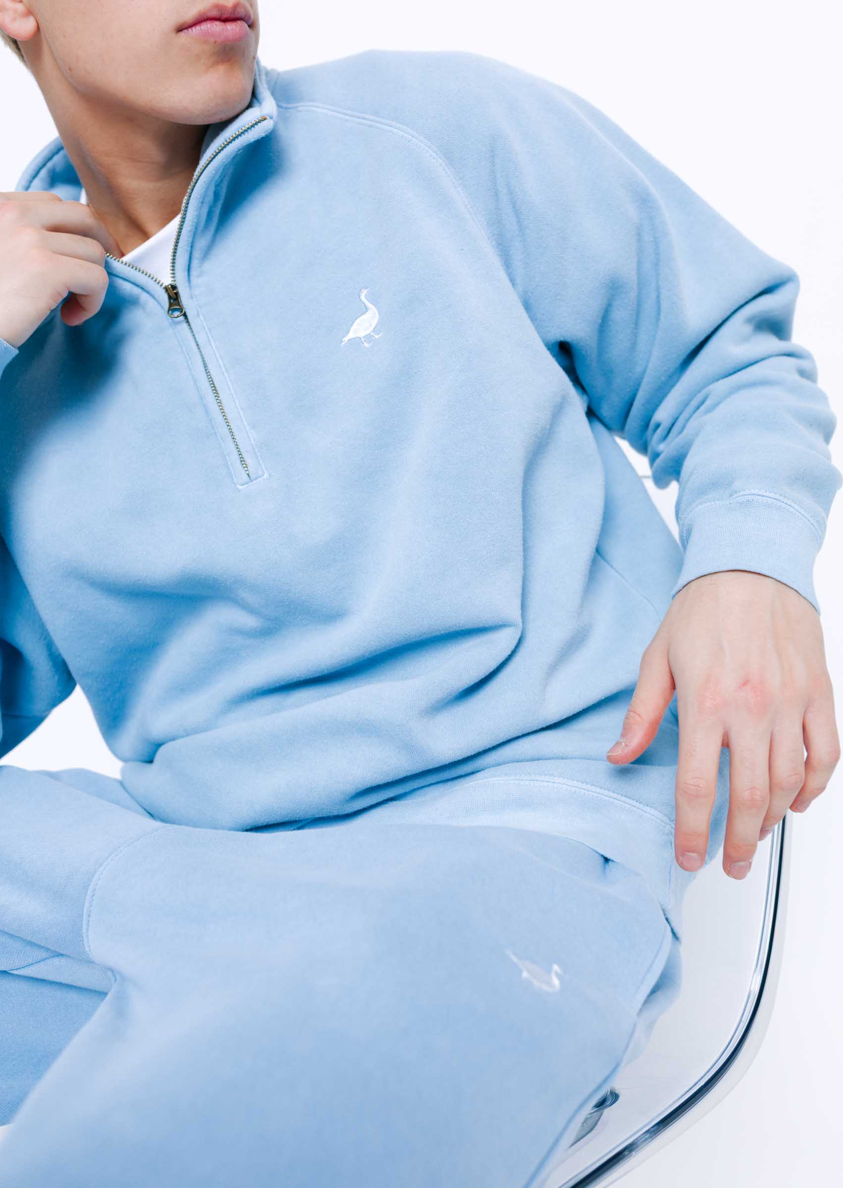 Goose 1/4 Zip Sweat - Washed Blue - Image 3