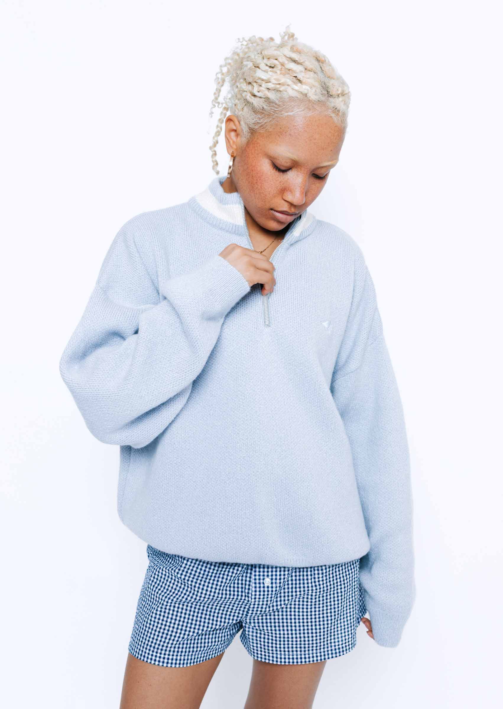 Knitted Goose 1/4 Zip Sweat - Pastel Blue - Image 14