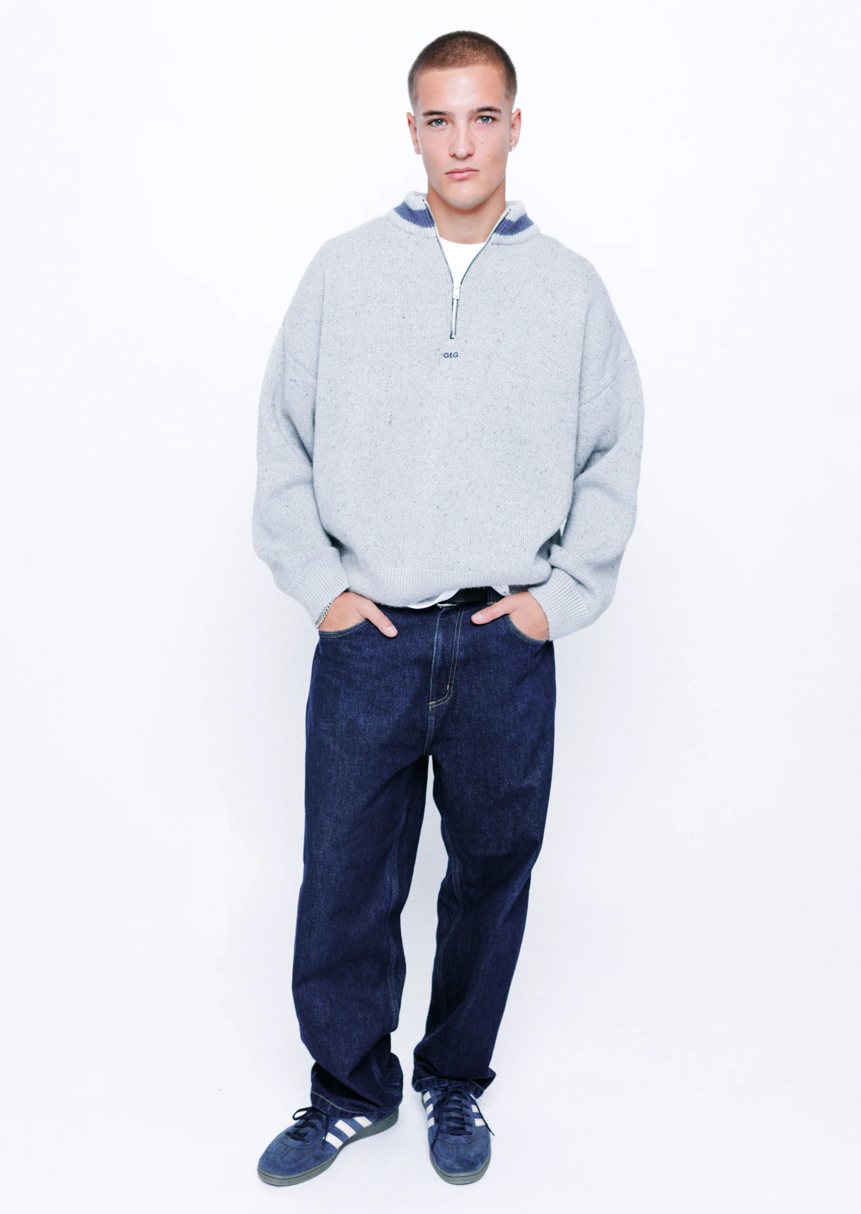 Knitted Simple 1/4 Zip Sweat - Ash - Image 11