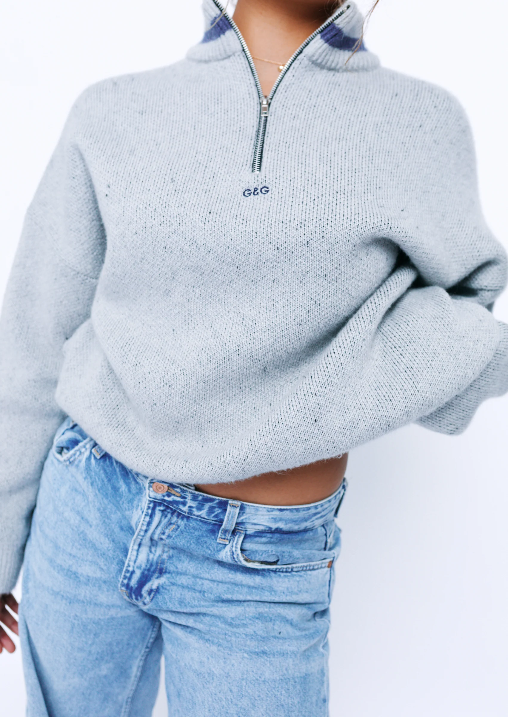 Knitted Simple 1/4 Zip Sweat - Ash - Image 4