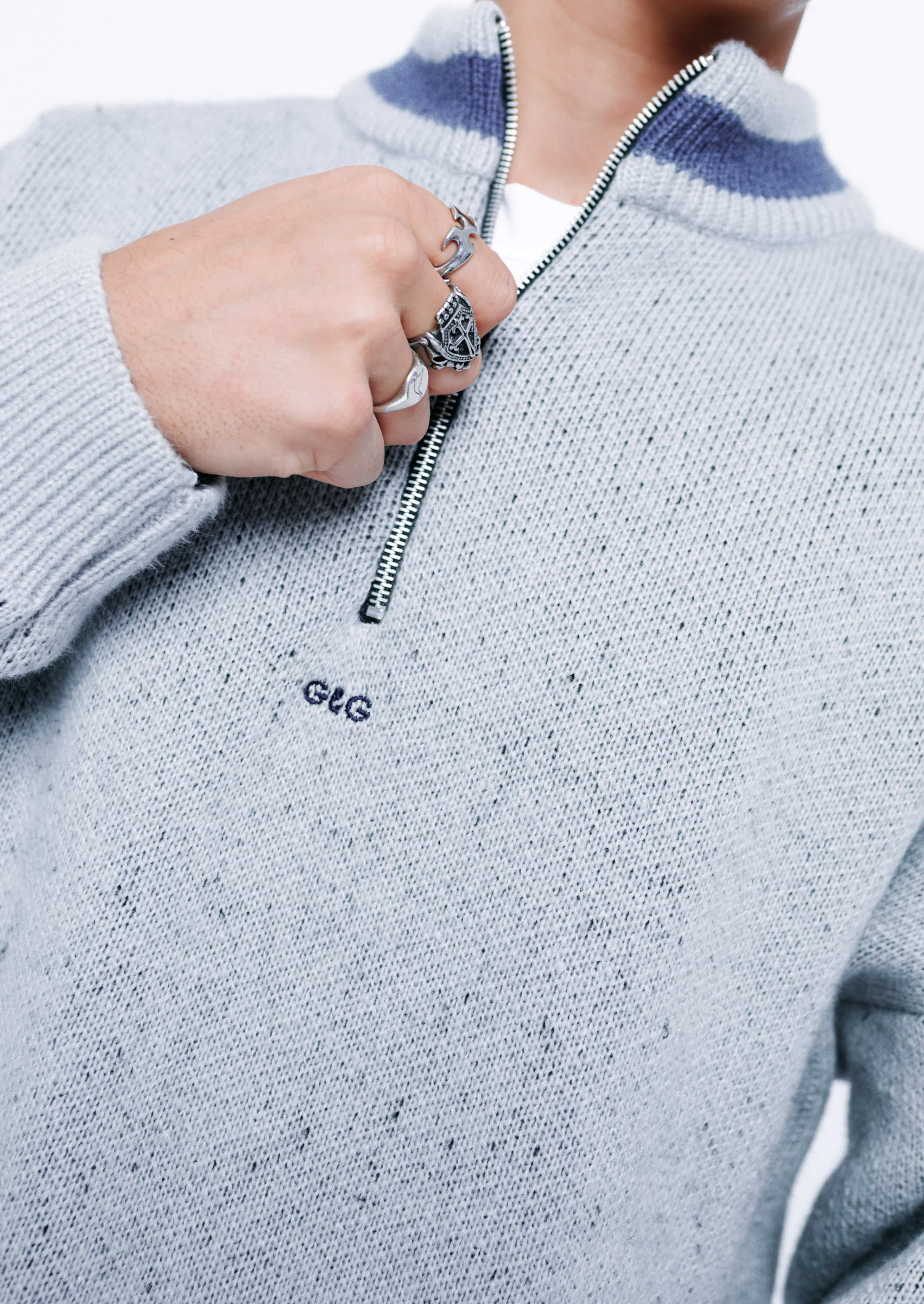 Knitted Simple 1/4 Zip Sweat - Ash - Image 5