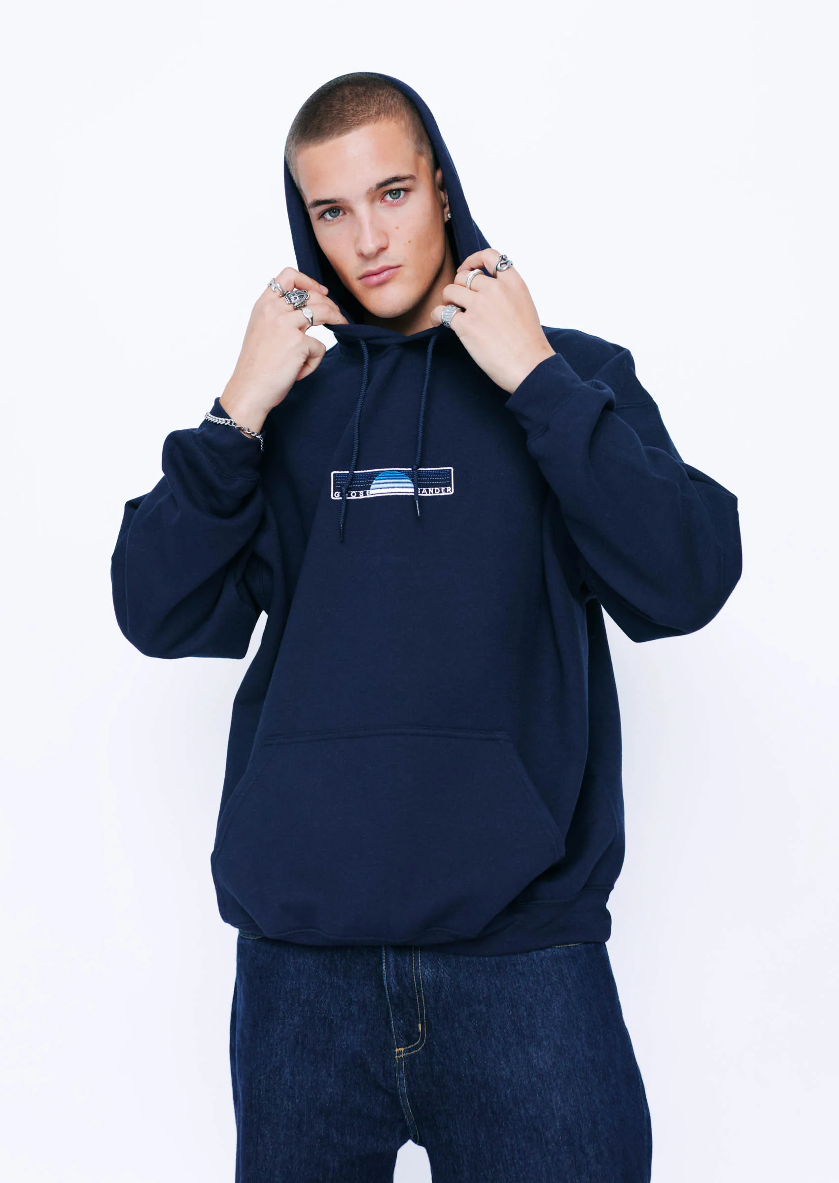 Sunset Embroidered Hood - Navy - Image 5
