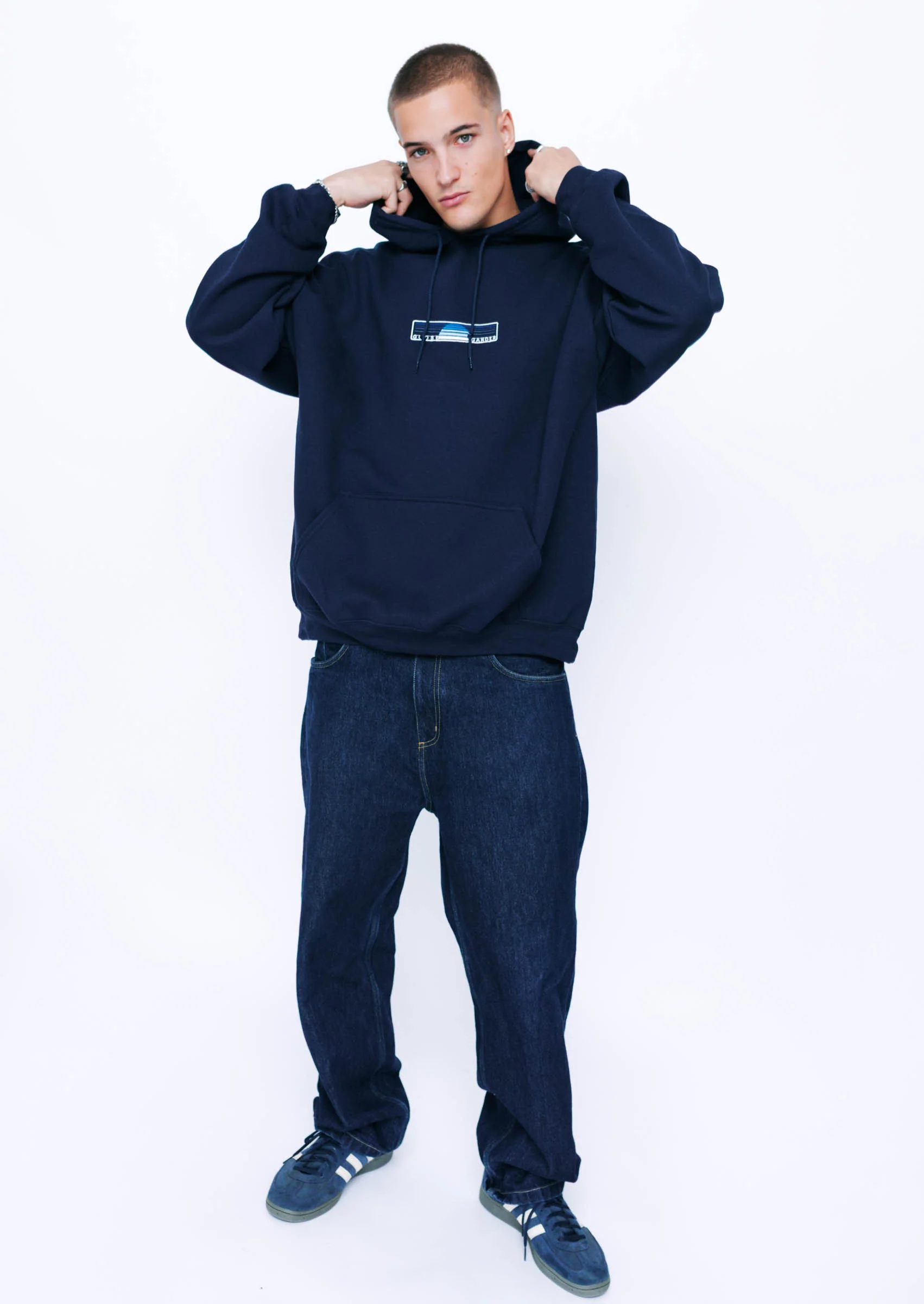 Sunset Embroidered Hood - Navy - Image 6