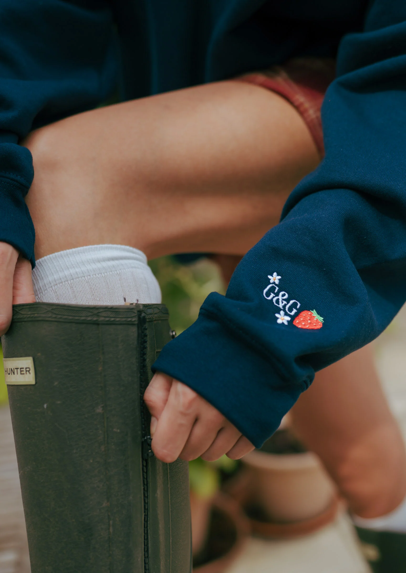 Wild Strawberry Embroidered Sweat - Navy - Image 8