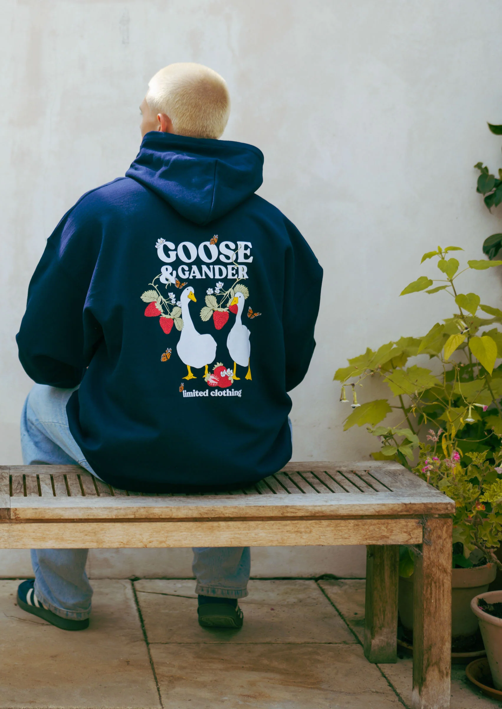 Wild Strawberry Printed Hoodie - Navy