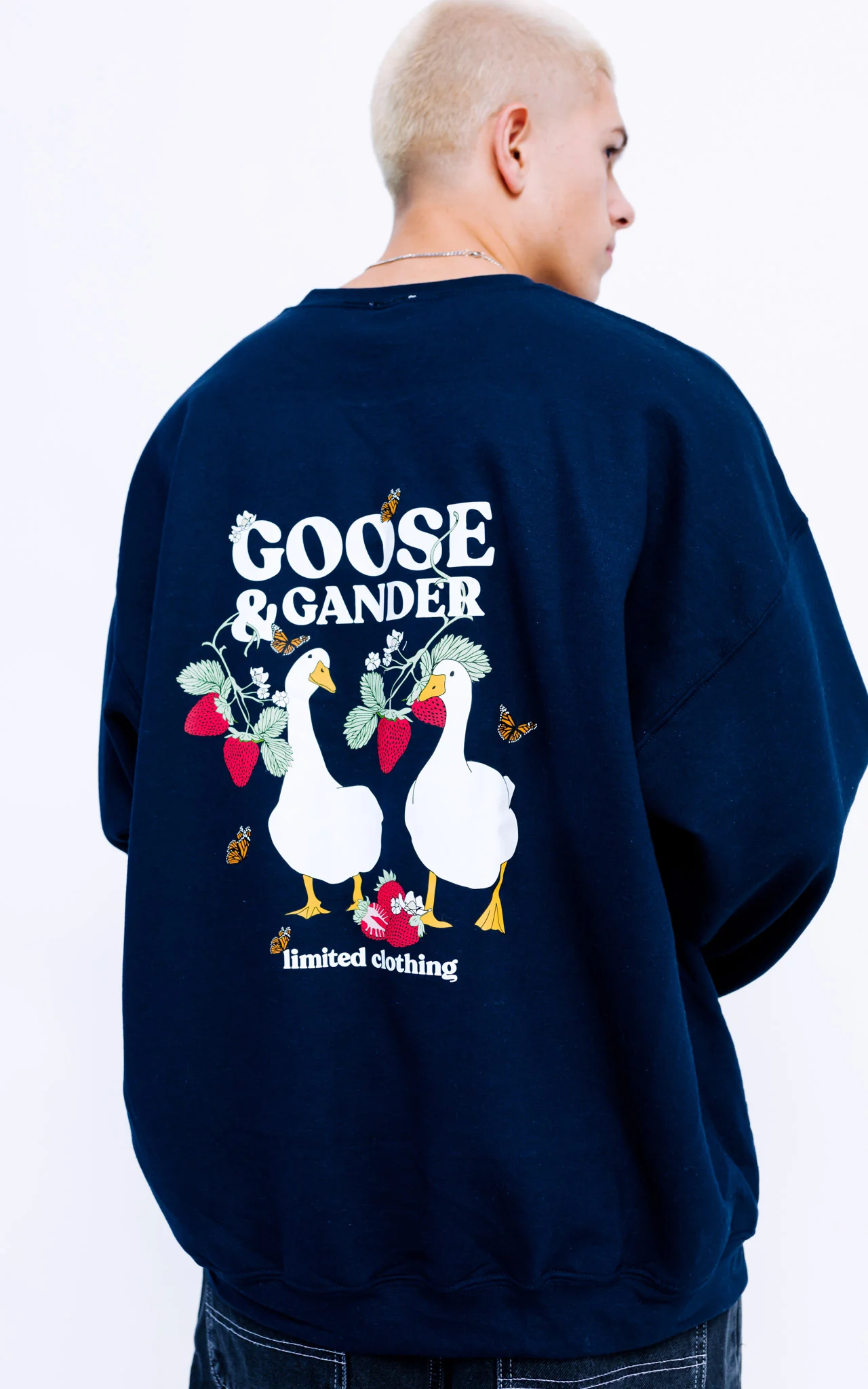 Wild Strawberry Printed Sweat - Navy - Image 5