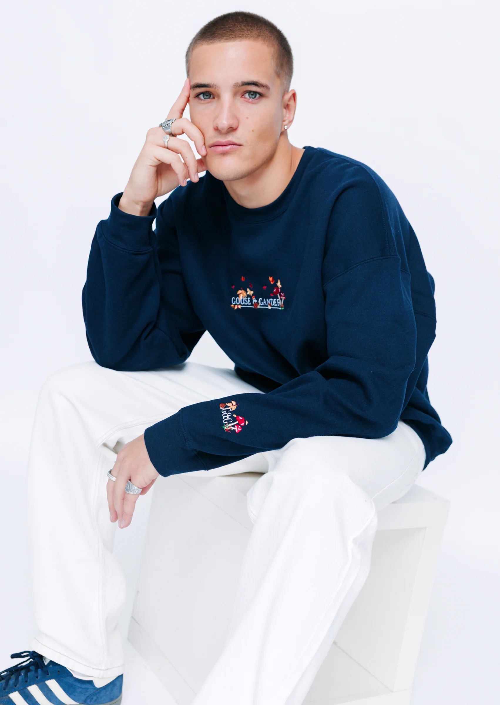 Woodland Embroidered Sweatshirt - Navy - Image 11