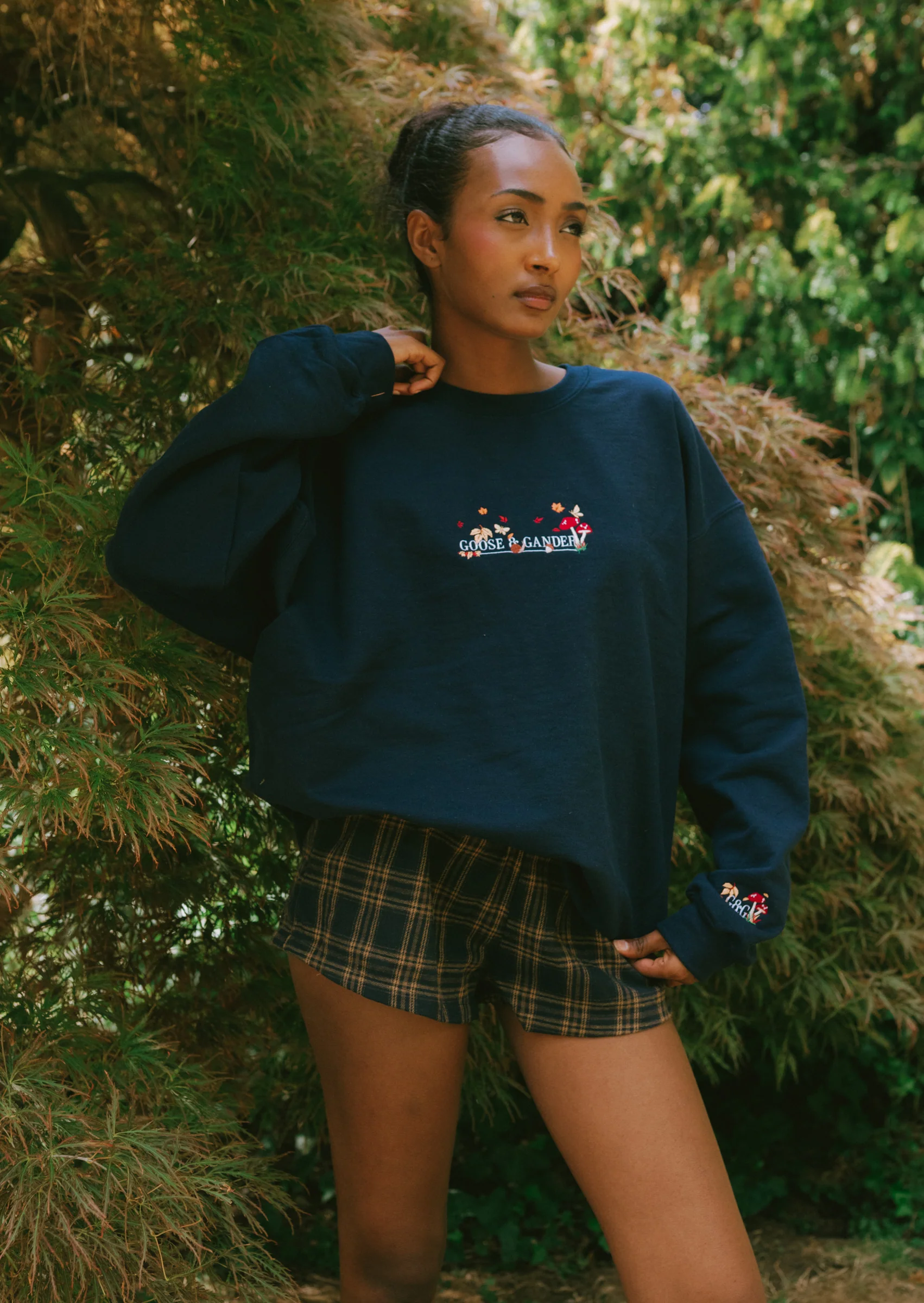 Woodland Embroidered Sweatshirt - Navy - Image 13